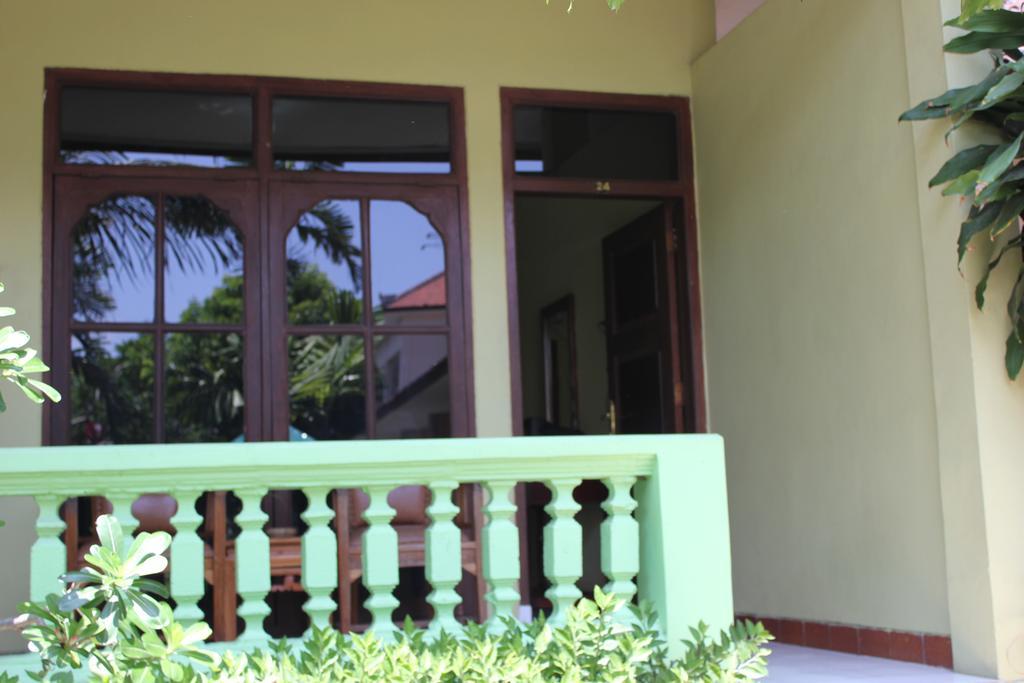 Hotel Puri Nusantara Kuta Lombok Exterior foto