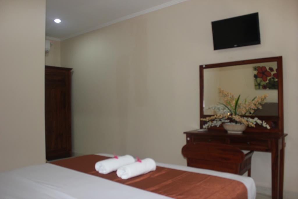 Hotel Puri Nusantara Kuta Lombok Exterior foto